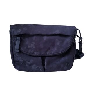 Lululemon All Night Festival Black Bag